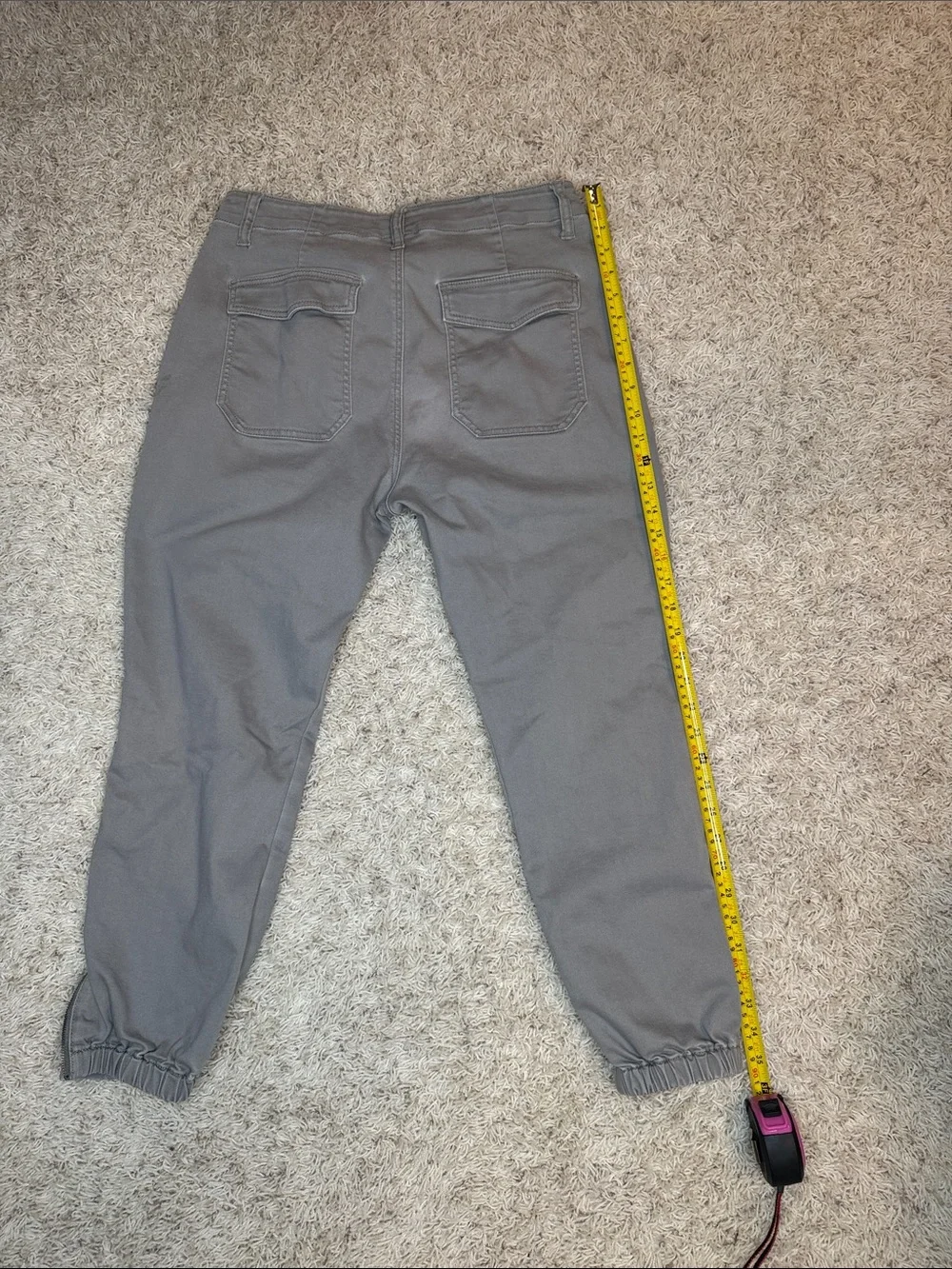 CAbi Women’s Gray Cropped Jogger Pants with Zip Cuffs #4697 Compass Pants Size 8